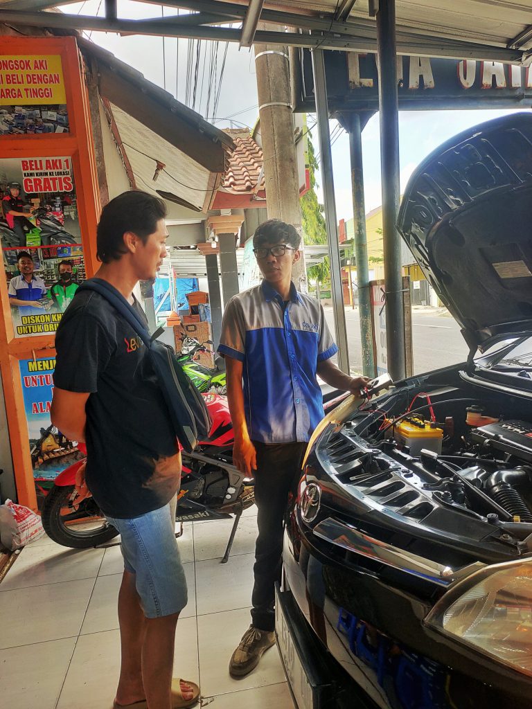 Aki mobil avanza